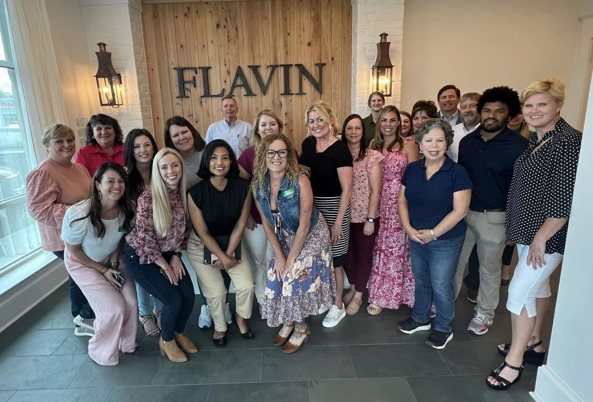 Flavin In team givin back to the community